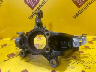 кулак поворотный правый Audi Q3 8U 2012, 2.0 л., бензин, 1K0407256AA