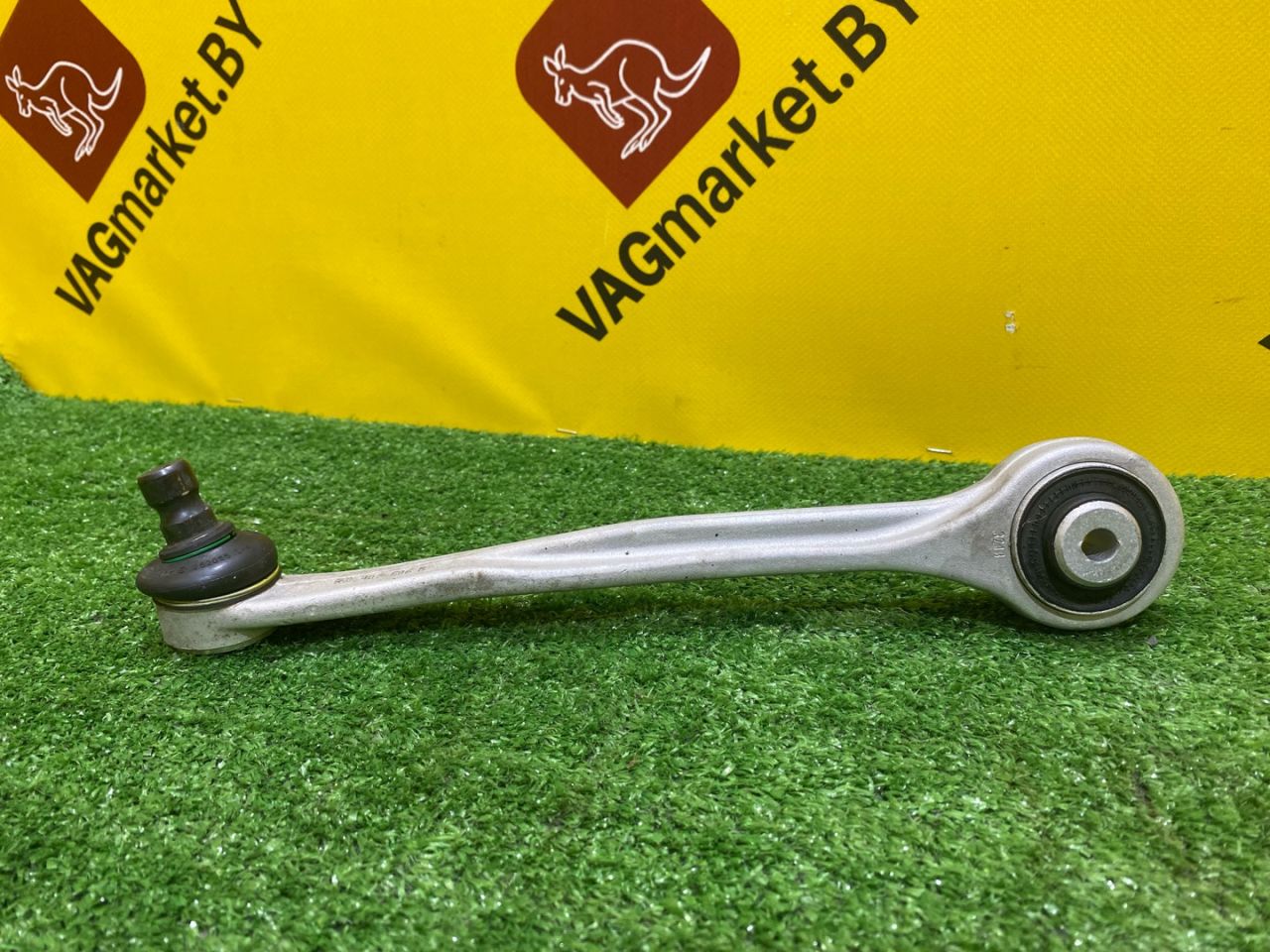 рычаг передний правый Audi A6 4G/C7 2013, 3.0 л., TFSI, 8K0407506M - фото №1
