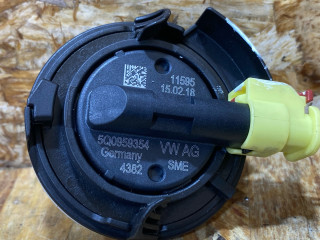 датчик удара Audi Q5 FY 2018, 2.0 л., дизель, 5Q0959354