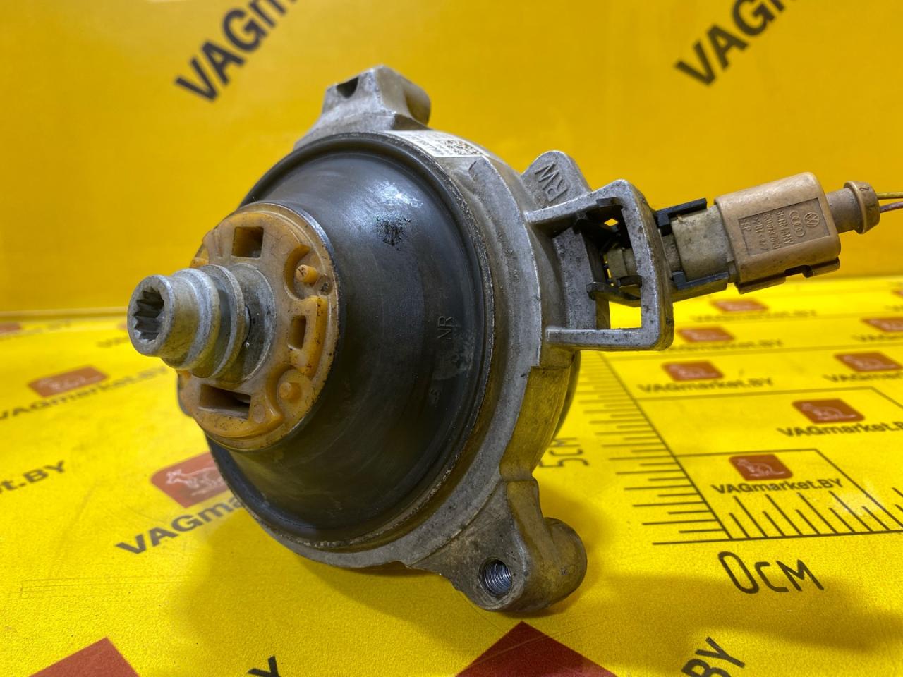 подушка крепления КПП Audi A8 D5 2019, 3.0 л., дизель, 4M0399152Q - фото №1