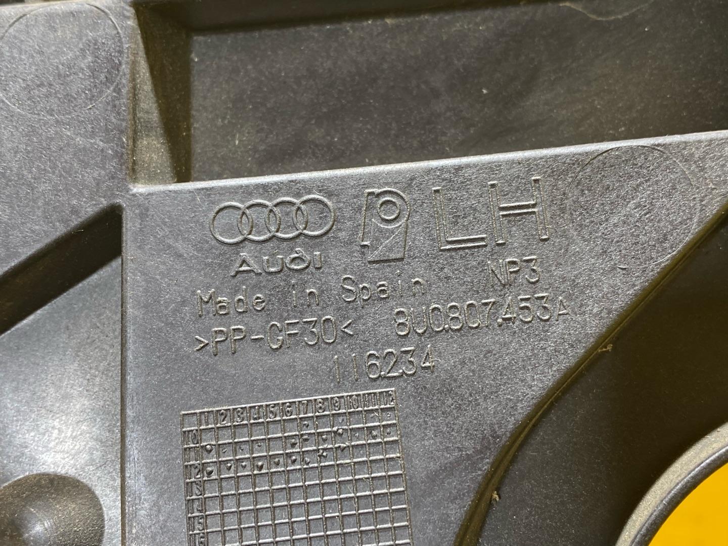 Крепление бампера заднего Audi Q3 8U 2012, 2.0 л., бензин, 8U0807453A - фото №7