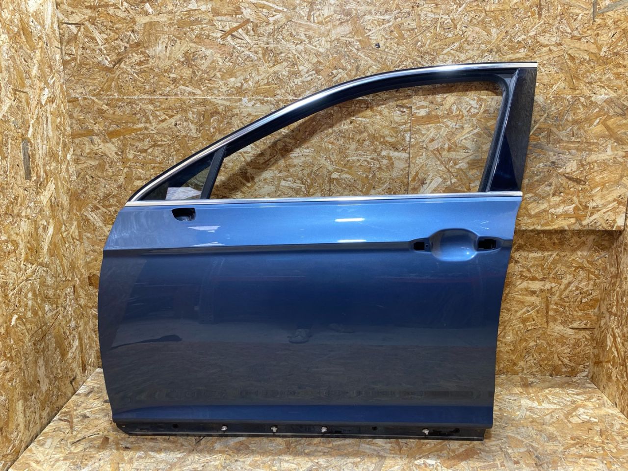 дверь передняя левая Volkswagen Passat B8 2016, 2.0 л., дизель, 3G0831055AG - фото №1