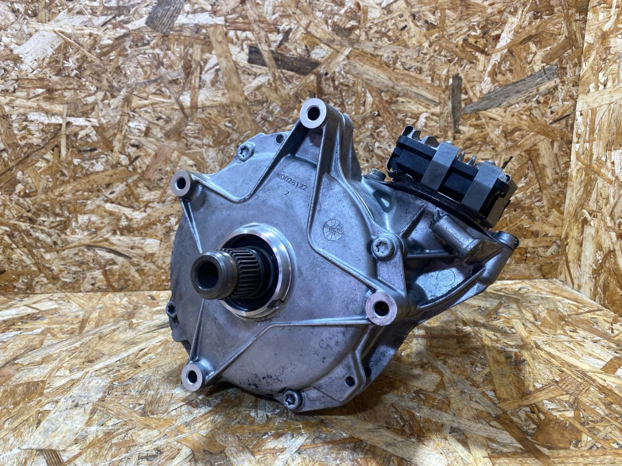 муфта включения переднего моста (хаб) Audi Q5 FY 2018, 2.0 л., дизель, 0CJ409431C - фото №1