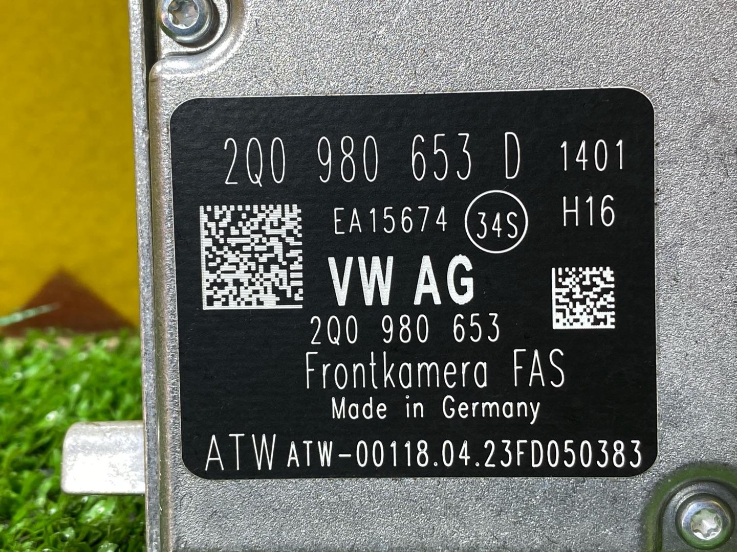 камера переднего обзора Audi Q3 F3 2023, 2.0 л., бензин, 2Q0980653D - фото №7