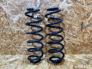 пружина задняя Audi A3 8V 2015, 1.4 л., бензин, 5Q0511115JT