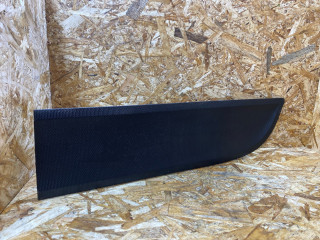 молдинг двери задней левой Porsche Macan 1 поколение 2016, 3.0 л., дизель, 95B898565