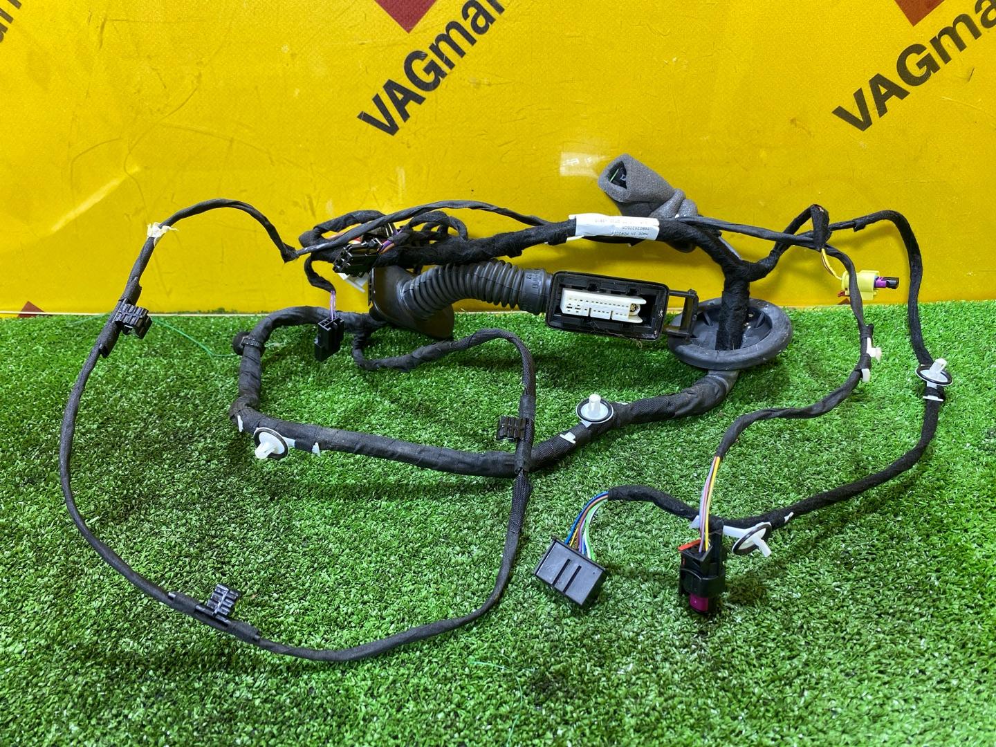 дверная проводка Audi Q3 F3 2023, 2.0 л., бензин, 83A971029QL