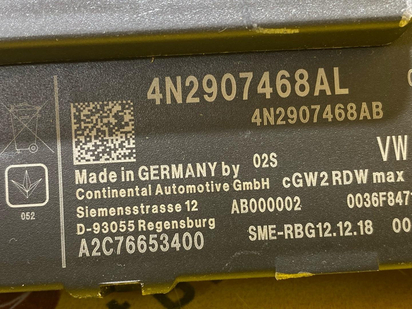 диагностический интерфейс Audi A8 D5 2019, 3.0 л., дизель, 4N2907468AL - фото №5
