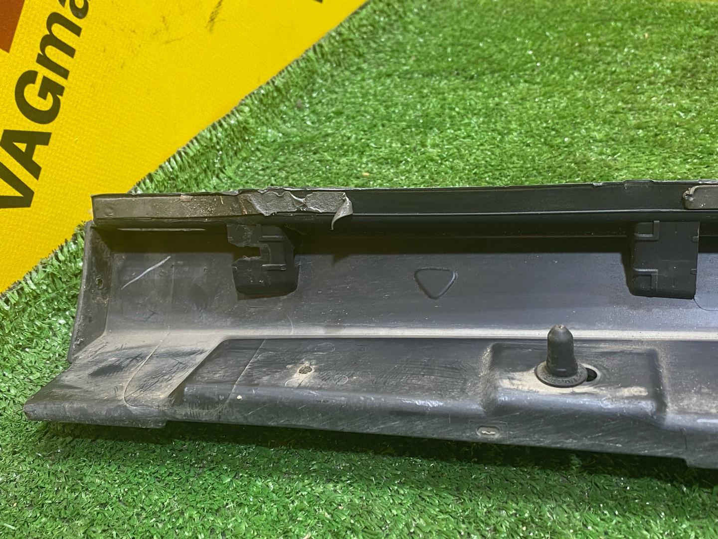 накладка на порог Volkswagen T-Roc 1 поколение 2022, 2.0 л., бензин, 2GA853856C - фото №8