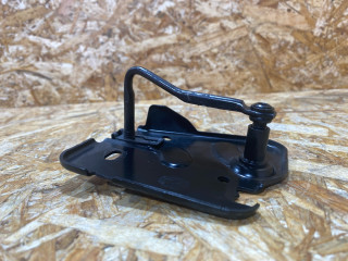 петля капота левая Audi Q5 FY 2018, 2.0 л., дизель, 80A823185C