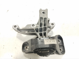 кронштейн двигателя Renault Megane 4 поколение [рестайлинг] (2020 - 2026), 1.5 л., дизель, универсал, 112106421R