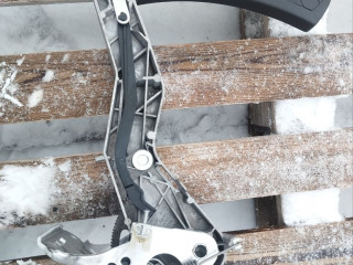 рычаг ручного тормоза (ручника) Renault Megane 4 поколение [рестайлинг] (2020 - 2026), 1.5 л., дизель, хетчбэк 5 дв., 360108533R