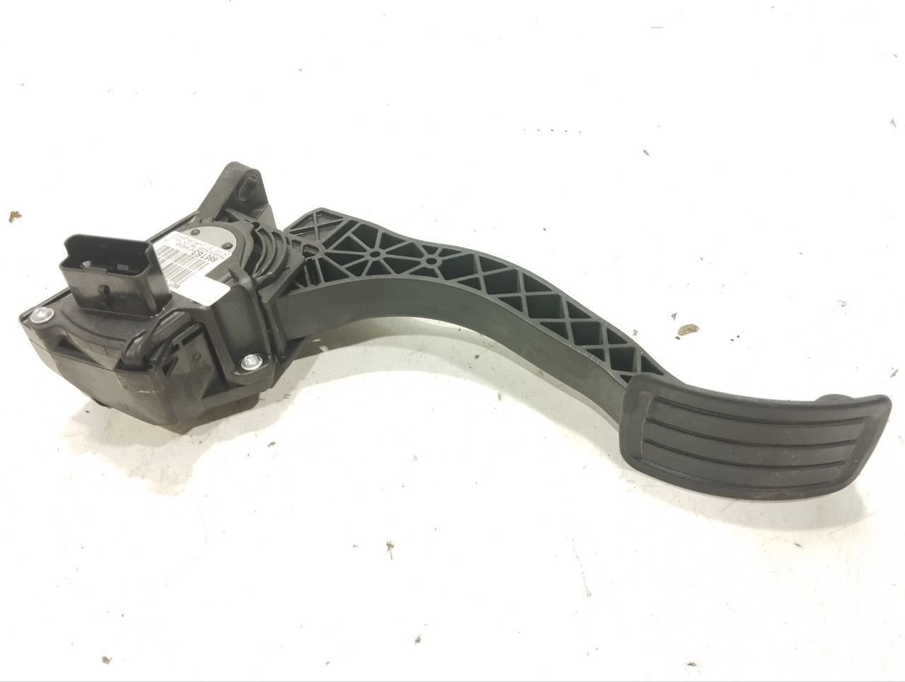 педаль Citroen C4 Spacetourer 1 поколение 2022, 1.5 л., дизель, АКПП, 86ET638796295 - фото №1