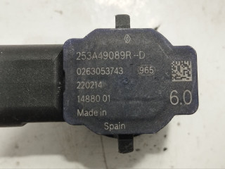 парктроник передний Renault Megane 4 поколение [рестайлинг] (2020 - 2026), 1.5 л., дизель, хетчбэк 5 дв., 253A49089R