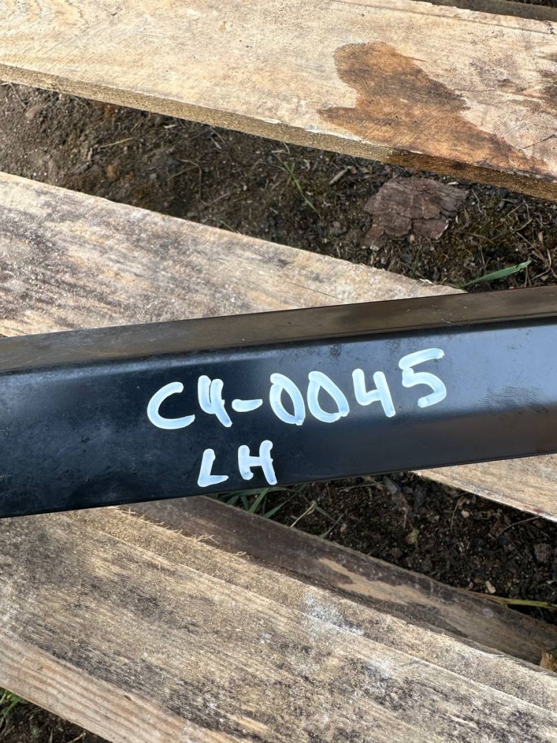 усилитель бампера переднего Citroen C4 Spacetourer 1 поколение 2022, 1.5 л., дизель, АКПП, 52000W02 - фото №1