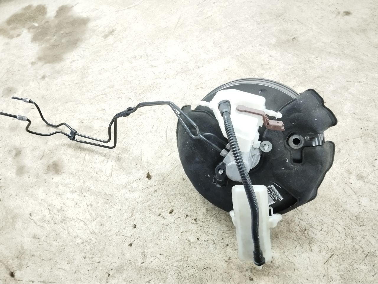 вакуумный усилитель тормозов Citroen C4 Spacetourer 1 поколение 2022, 1.5 л., дизель, АКПП, 9814457780 - фото №1