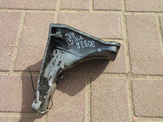 кронштейн двигателя Volkswagen Golf 1 поколение 1991, 1.9 л., дизель, МКПП, хетчбэк 5 дв., 1H0199354A