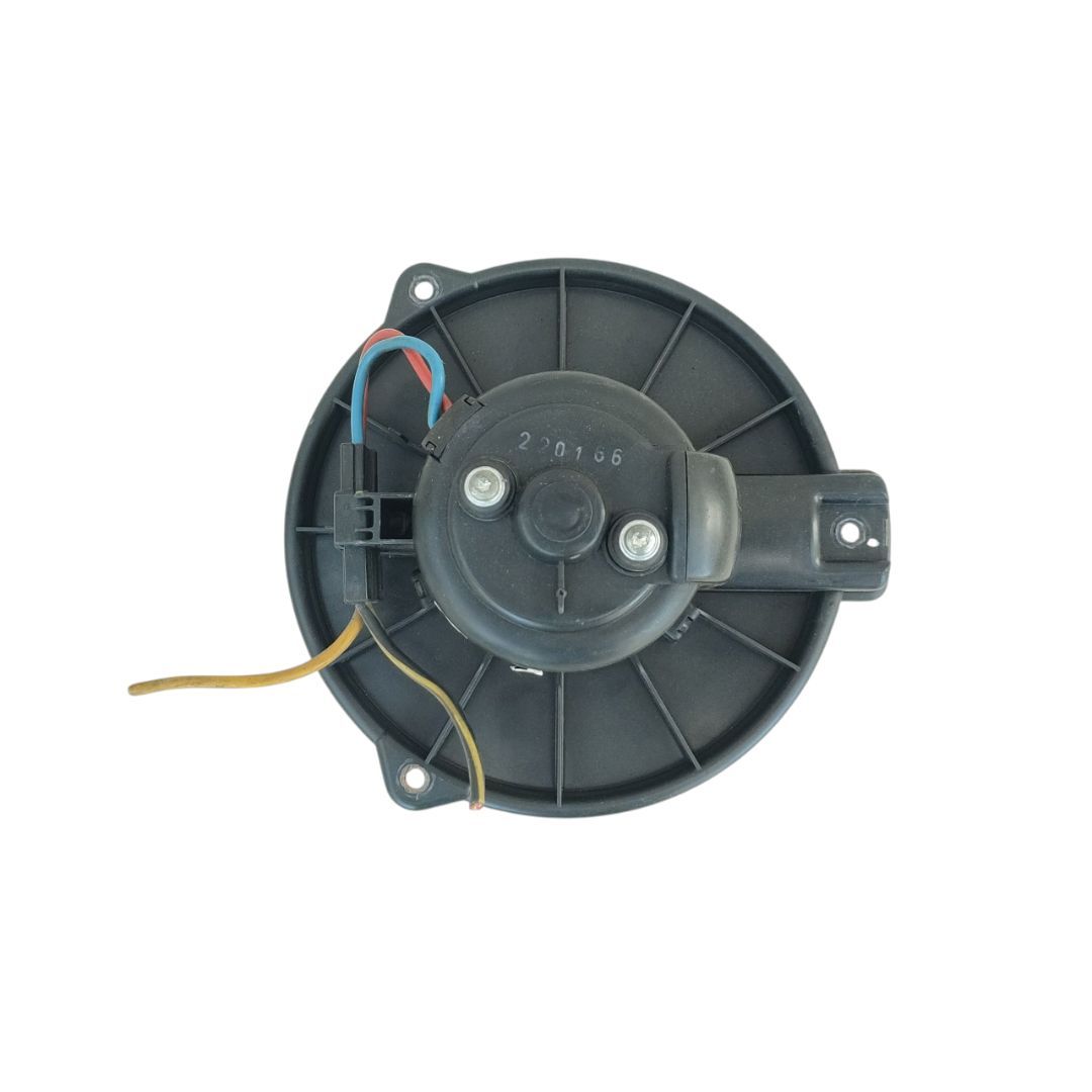 моторчик печки Toyota Avensis 1 поколение (T220) 1999, 2.0 л., 2C-TE, дизель, MF016070-0030, 0130111164 - фото №1