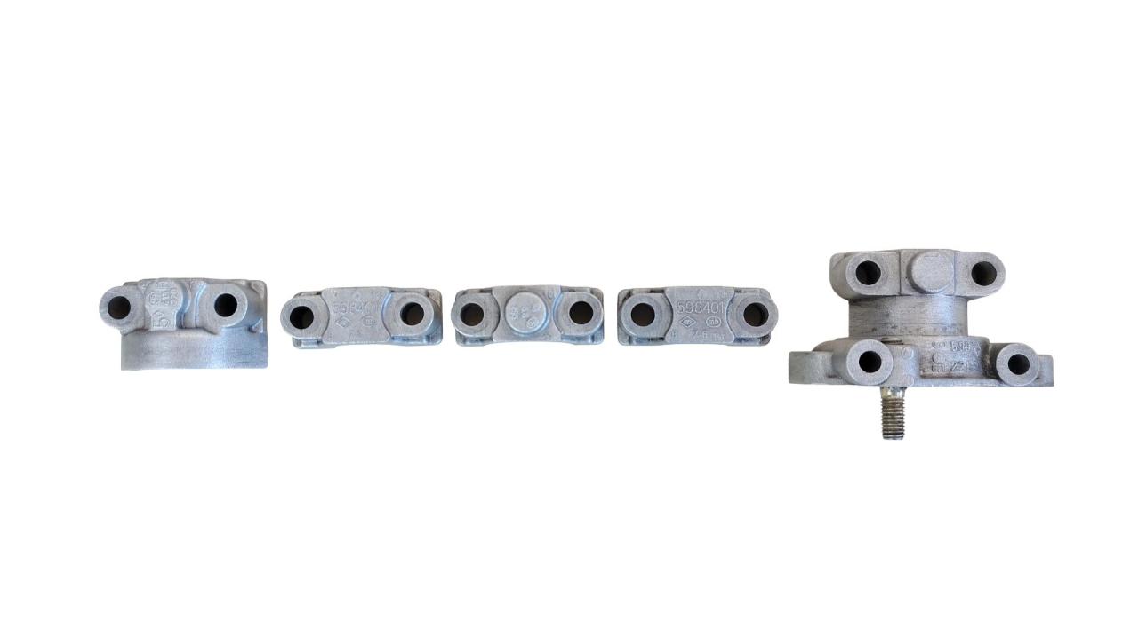 постель распредвала (бугель) Mitsubishi Carisma 1 поколение 1999, 1.9 л., дизель, 599221, 598401, 413220 - фото №1