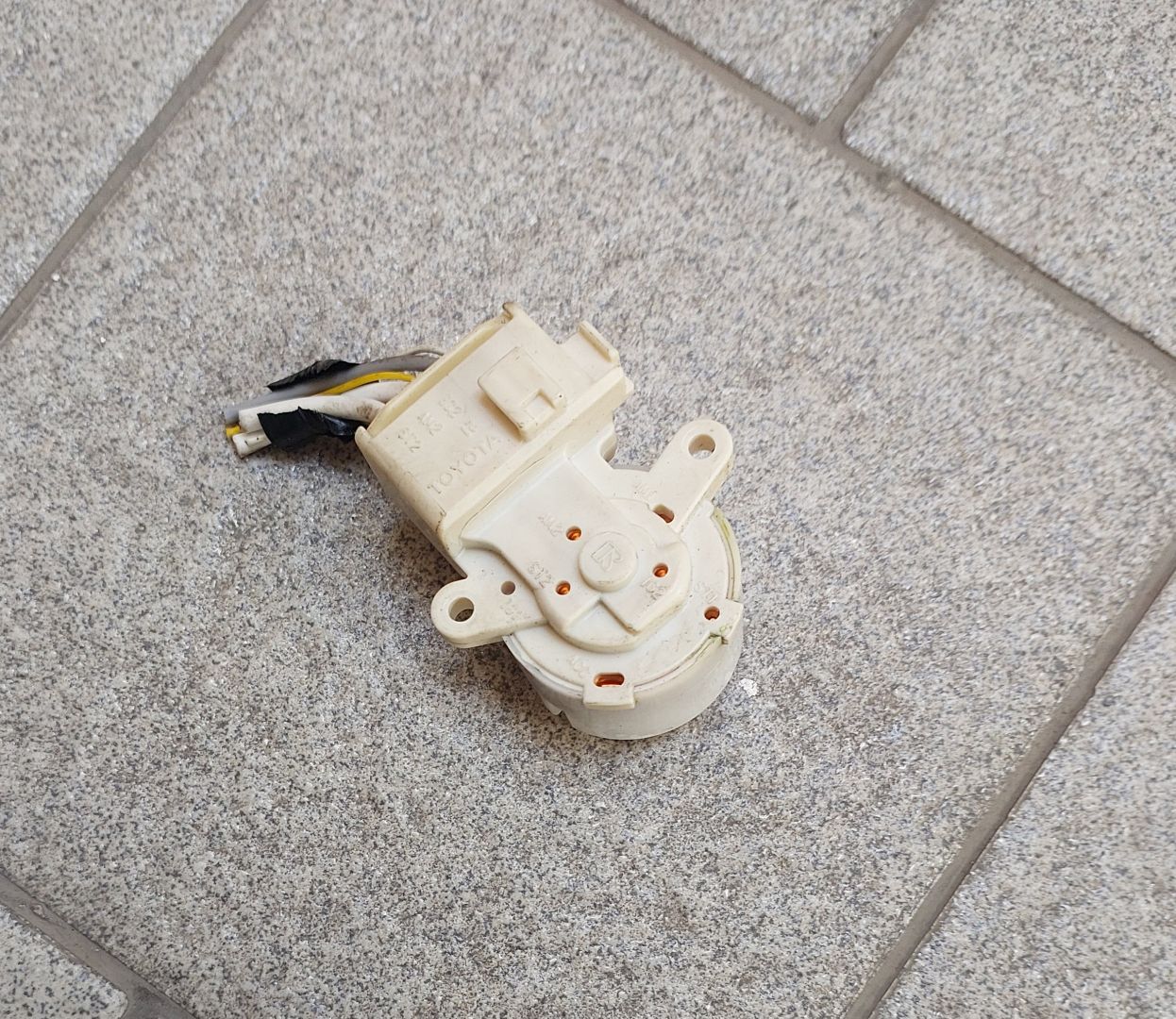 контактная группа Toyota Picnic 1 поколение 1998, 2.2 л., дизель - фото №1