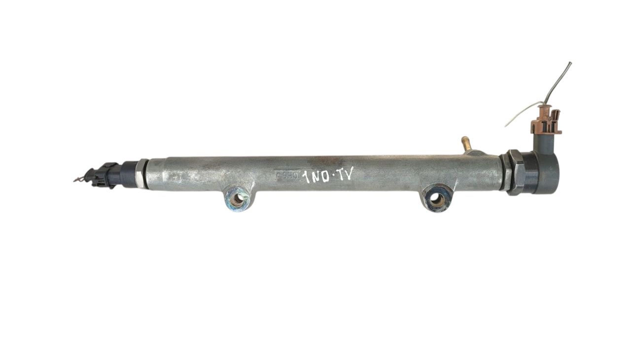 топливная рампа Toyota Yaris XP9 2006, 1.4 л., 1ND-TV, дизель, 23810-33020, 0445214070 - фото №1