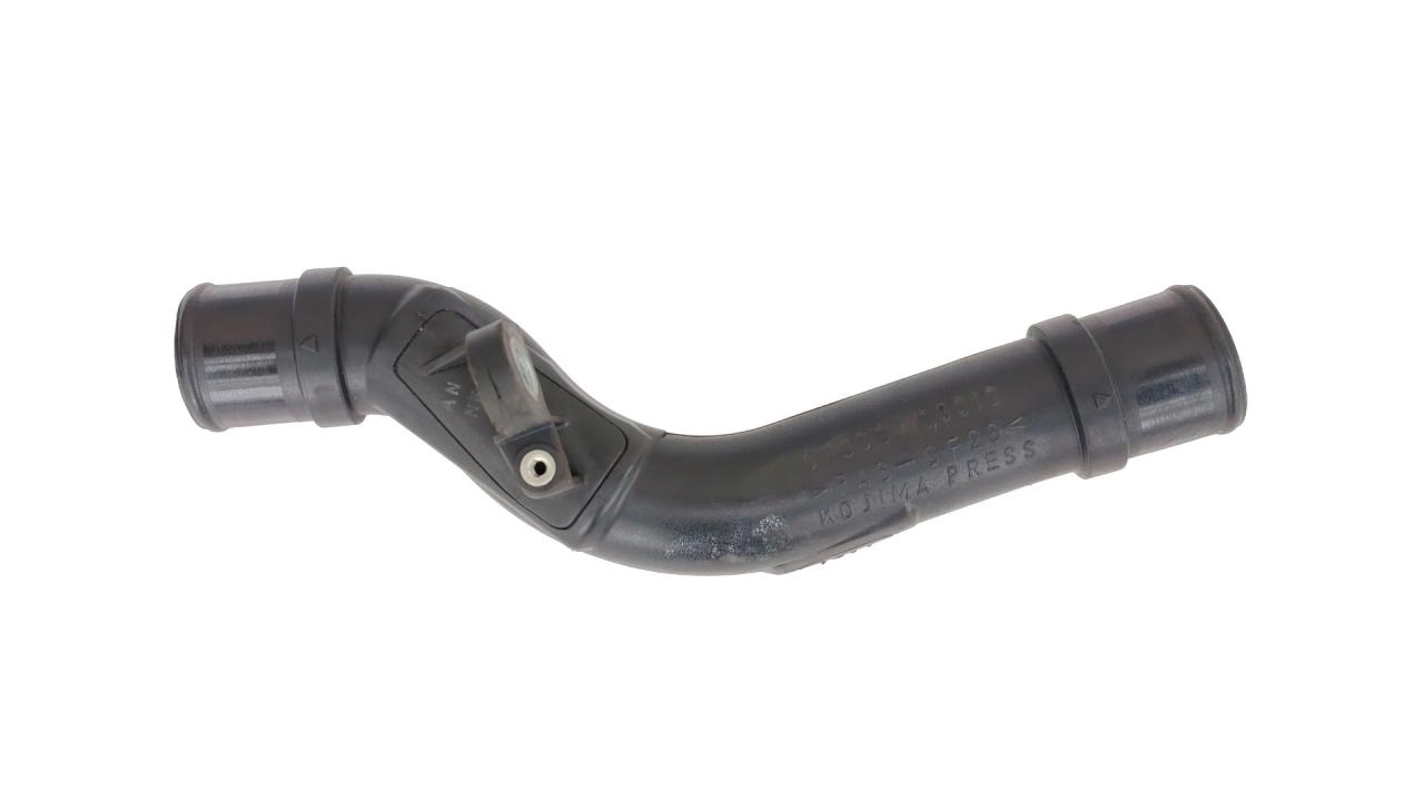 патрубок интеркулера Toyota Yaris XP9 2007, 1.4 л., 1ND-TV, дизель, 17030-33010 - фото №1