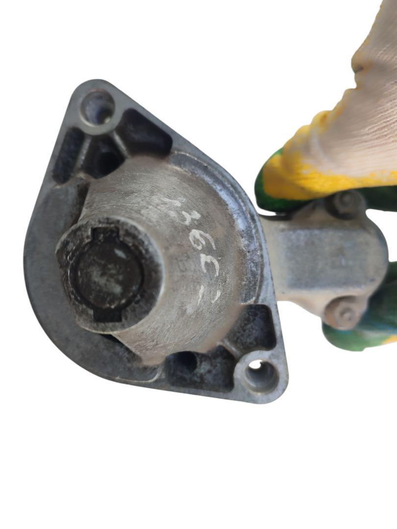 стартер Suzuki Baleno 1 поколение 1997, 1.6 л., бензин, МКПП, универсал, 3110082011 - фото №1