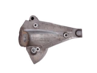 кронштейн КПП Audi A6 4B/C5 1999, 2.5 л., дизель, АКПП, 8D0399113AT
