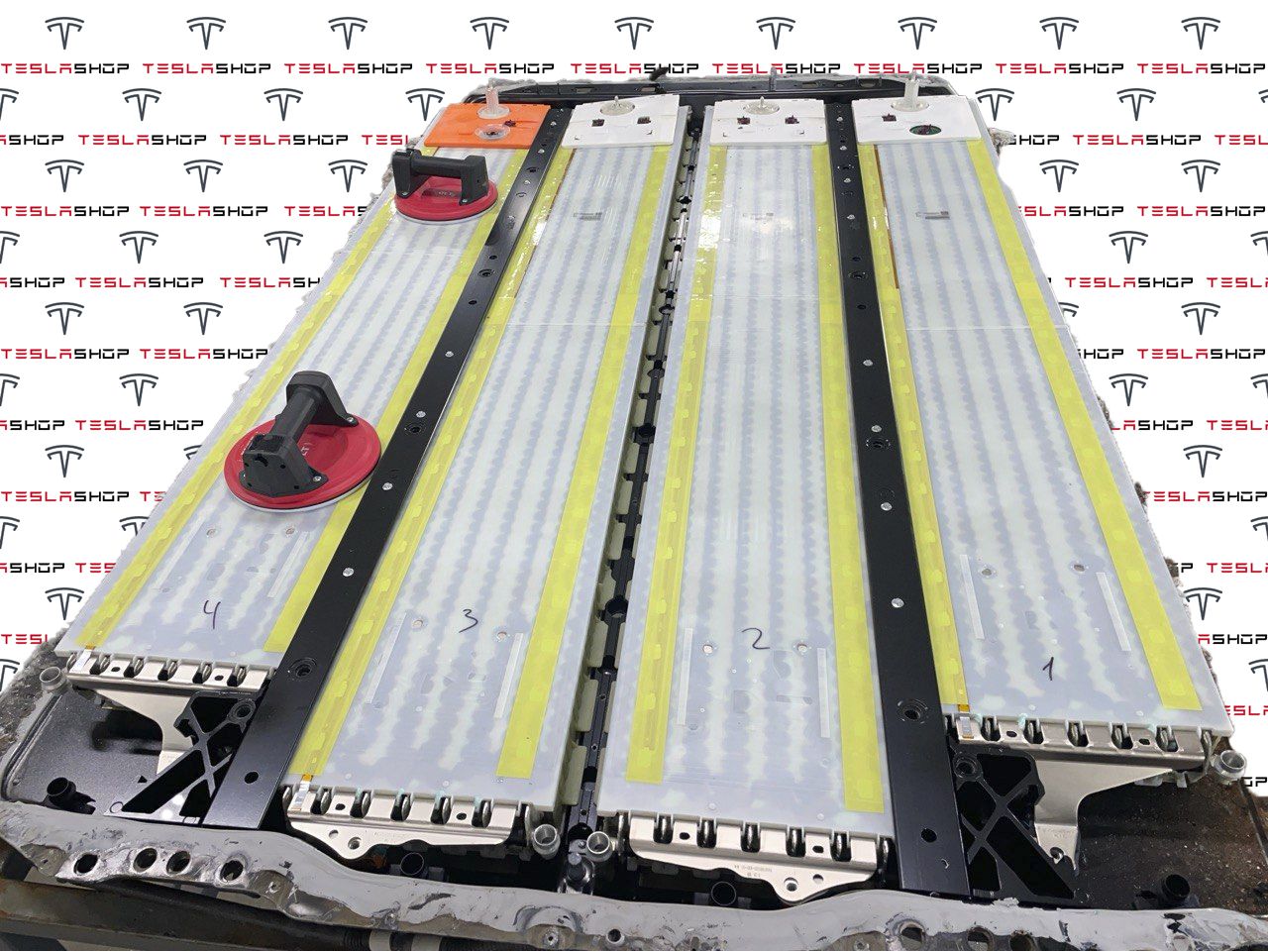 Модуль батареи высоковольтной Tesla Model 3 1 поколение 2019, 1104422-00-M, 1091598-00-M, 1104205 - фото №1