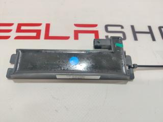 Антенна системы комфортного доступа Tesla Model X 1 поколение 2016, 1043129-00-B, X-12069-008R1-F