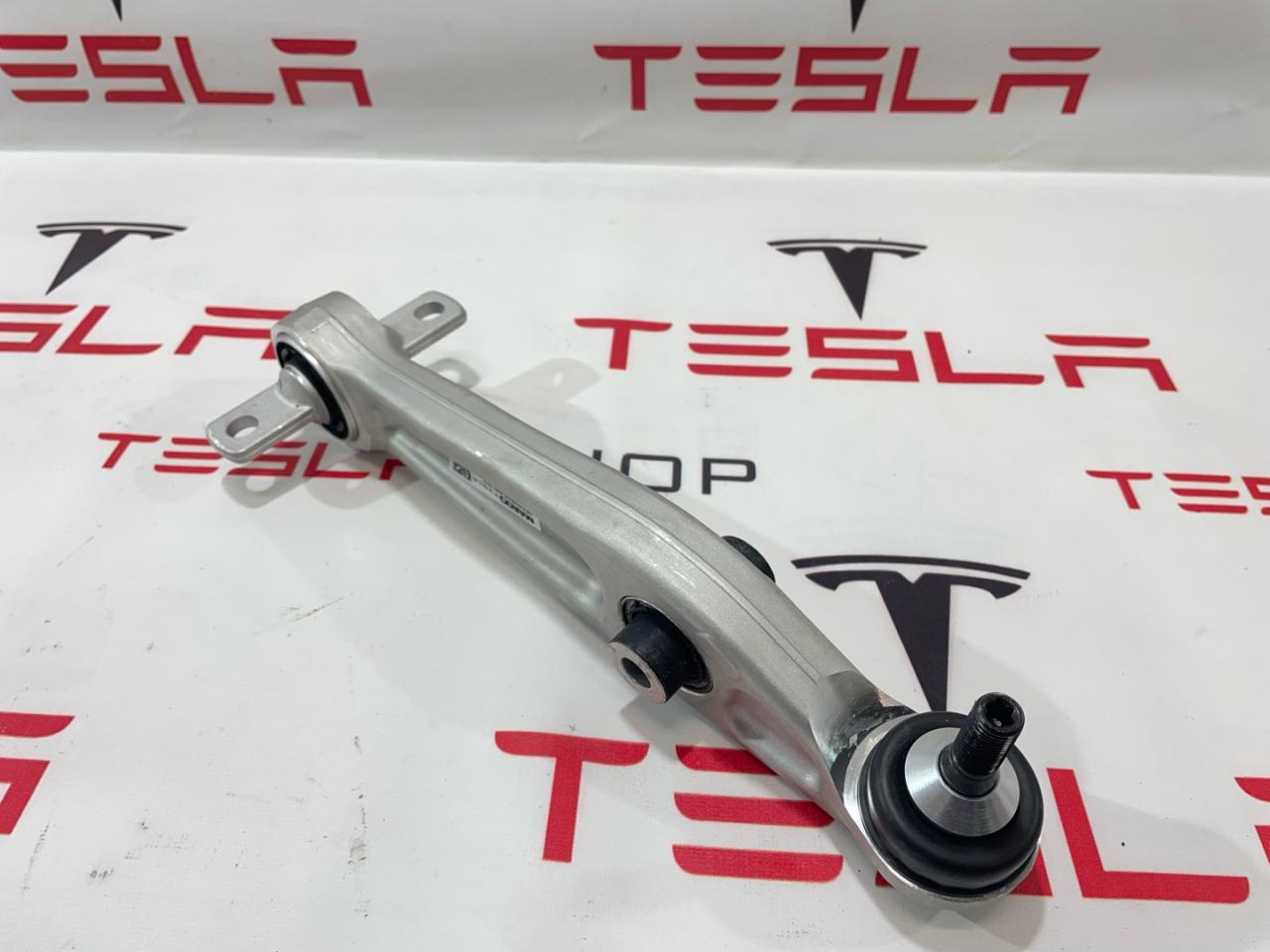 рычаг передний Tesla Model Y 1 поколение 2022, 1188341-00-C - фото №1