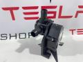 Клапан 3-х ходовой системы охлаждения Tesla Model S 1 поколение 2015, 6007384-00-F - фото №2