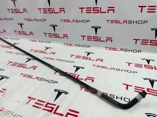 Патрубок системы охлаждения основной батареи Tesla Model 3 1 поколение 2019, 1077596-00-D