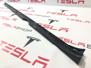 Молдинг накладки порога Tesla Model S 1 поколение [рестайлинг] 2016, 1012215-00-G