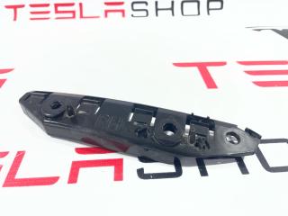 Кронштейн крепления направляющая бампер крыло Tesla Model 3 1 поколение 2019, 1084182-00-E