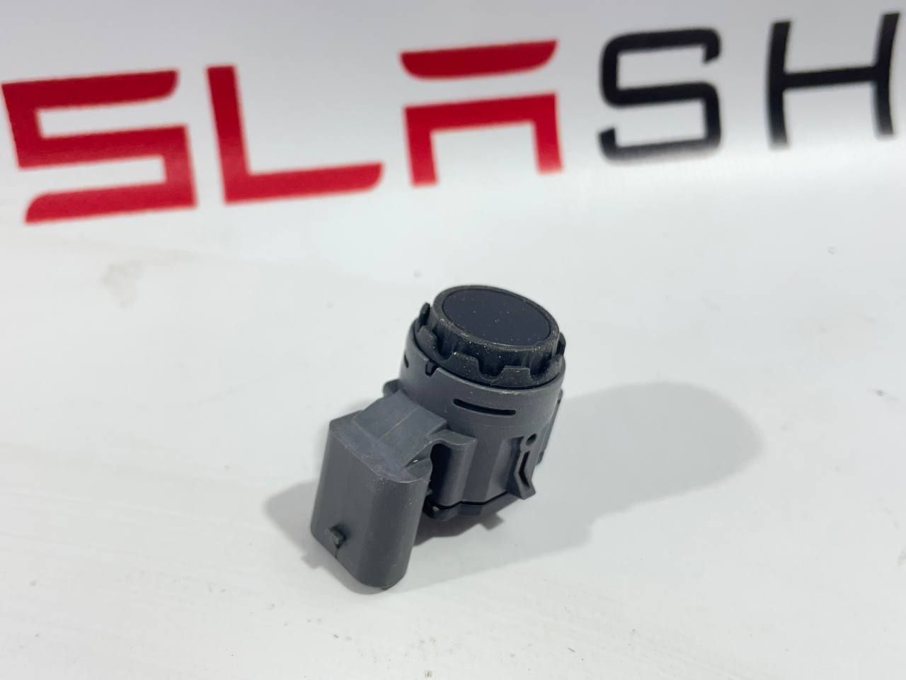 датчик парктроника Land Rover, L8B2-15K859-AA, LR140873 - фото №1