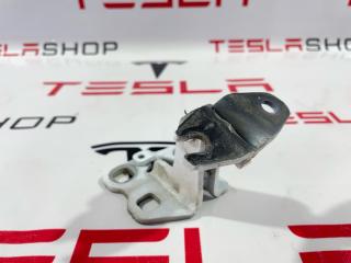 петля двери Tesla Model 3 1 поколение 2019, 1091330-00-F