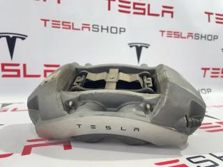 суппорт передний правый Tesla Model 3 1 поколение 2019, 1044722-00-D, 1044622-00-E