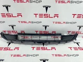 заглушка (решетка) в бампер Tesla Model 3 2 поколение 2025, 1818923-00-C, 1937542-00-A