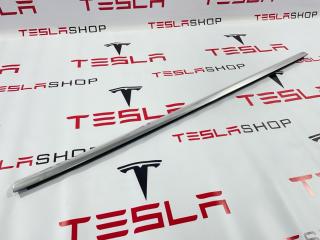 молдинг двери задней правой Tesla Model 3 1 поколение 2019, 1080748-00-I