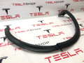 накладка колесной арки задний правый Tesla Model X 1 поколение 2018, 1035291-00-G, 1034432-00-H - фото №2