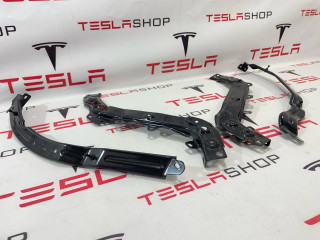 Кронштейн крепления подкапотного пластика BYD Song Plus EV 1 поколение [рестайлинг] 2024, SA3HK-5301261Q, 13893734-00, SA3HK-5301262Q, 13893733-00, SA3HA-5302270Q, SA3HA-5302280, 12809247-00