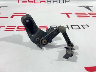 Датчик уровня пневмоподвески Tesla Model X 1 поколение [рестайлинг] 2022, 1420976-00-B, 1420975-00-B, 1420972-00-B