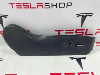 накладка на сиденье правая Tesla Model Y 1 поколение 2020, 1098349-00-F, 1551855-01-A, 1098348-00-F, 1551855-97-A