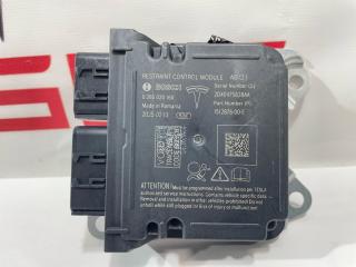блок AirBag Tesla Model Y 1 поколение 2021, 1512876-00-B