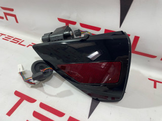 Люк порта зарядки Tesla Model Y 1 поколение 2022, 1478844-00-A, 1478840-00-A, 1476608-00-D, 1505515-00-B, 1451453-00-C