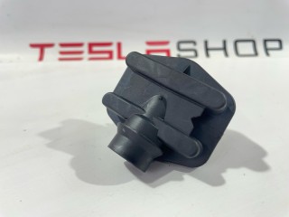 Штуцер Tesla Model 3 1 поколение 2019, 1094759-00-D