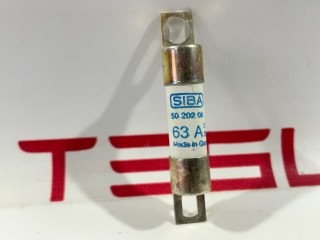 Предохранитель выс. основной батареи RS309-MF 14LB DC700V 63A Tesla Model 3 1 поколение 2019, 5020206, RS309-MF