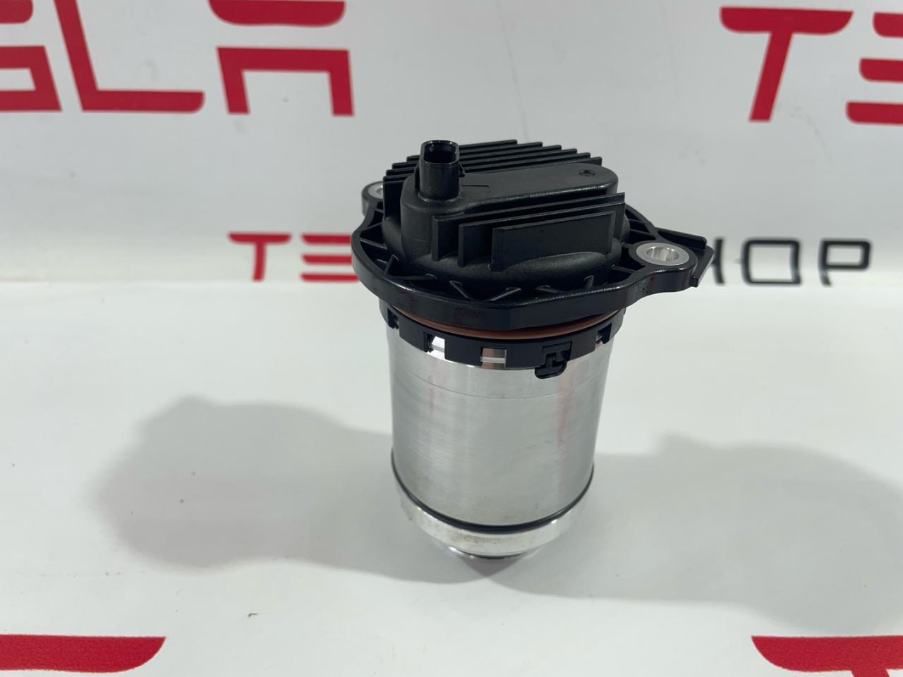 насос масляный Tesla Model 3 1 поколение 2019, 1120990-00-F, 1120980-00-F, 1108202-00-L, 1478000-00-A - фото №1