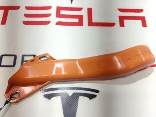 Заглушка (изолятор) высоковольтного кабеля задняя Tesla Model X 1 поколение 2016, 1058279-00-B